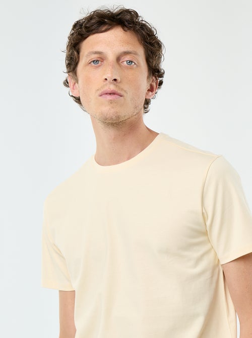 Camiseta de algodón con cuello redondo - Kiabi Camiseta de algodón con cuello redondo - Kiabi