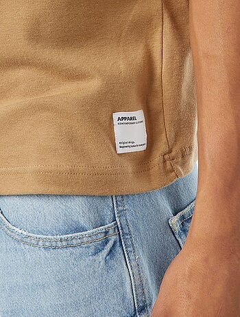 Camiseta de algodón con cuello redondo