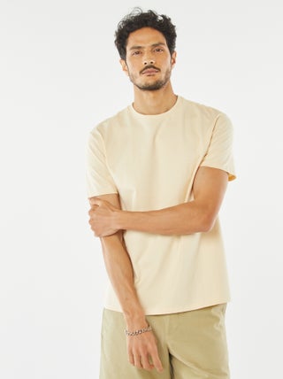 Camiseta de algodón con cuello redondo