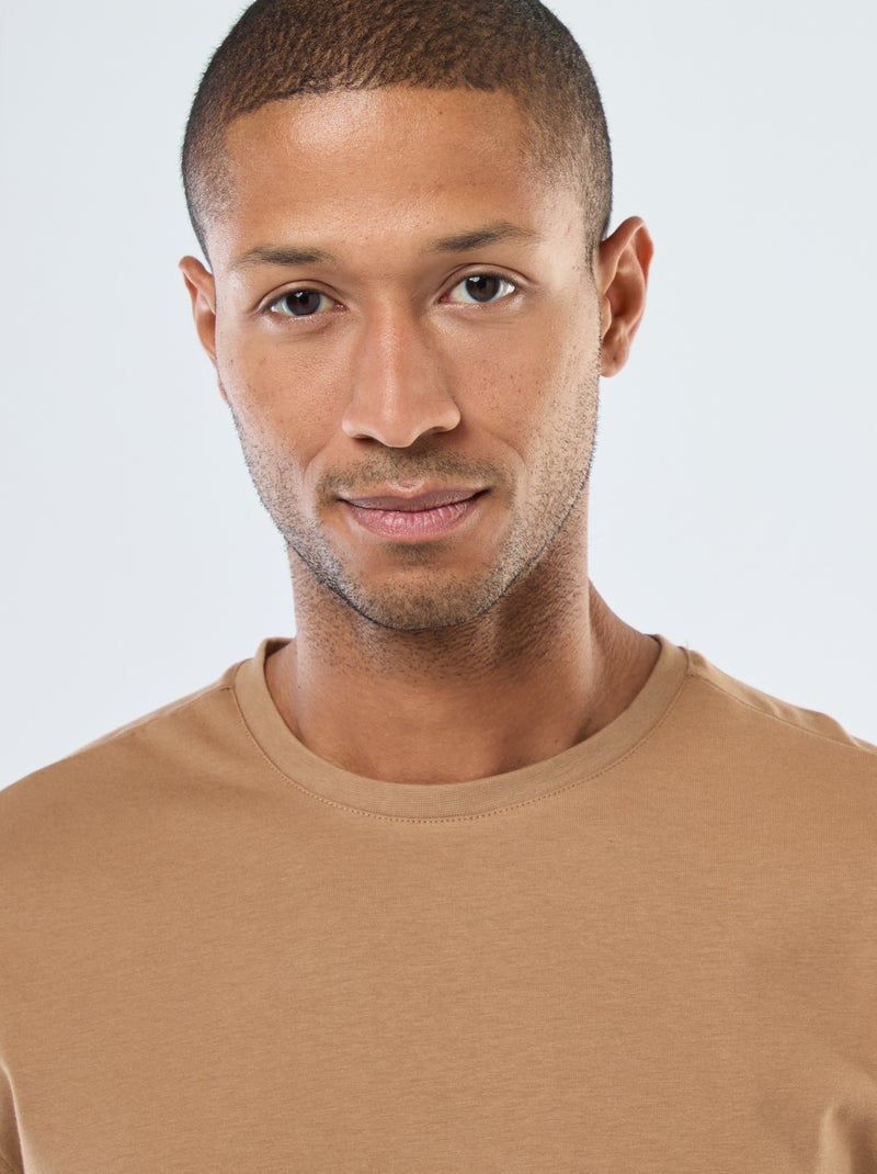 Camiseta de algodón con cuello redondo Beige - Kiabi
