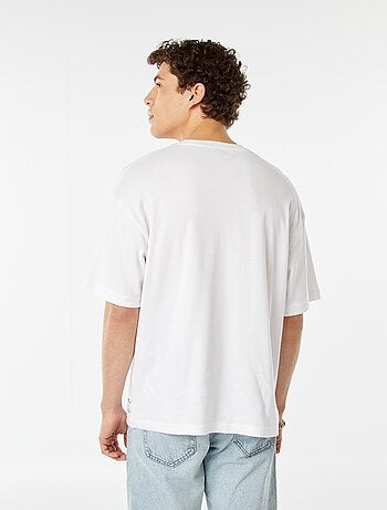 Camiseta de algodón con cuello redondo
