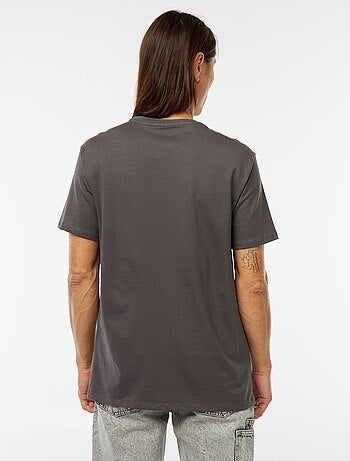 Camiseta de algodón con cuello redondo