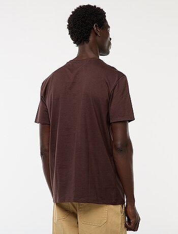 Camiseta de algodón con cuello redondo