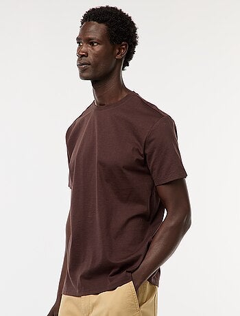 Camiseta de algodón con cuello redondo