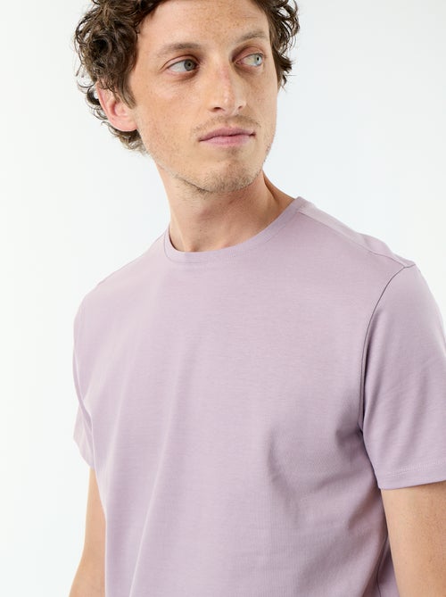 Camiseta de algodón con cuello redondo - Kiabi Camiseta de algodón con cuello redondo - Kiabi