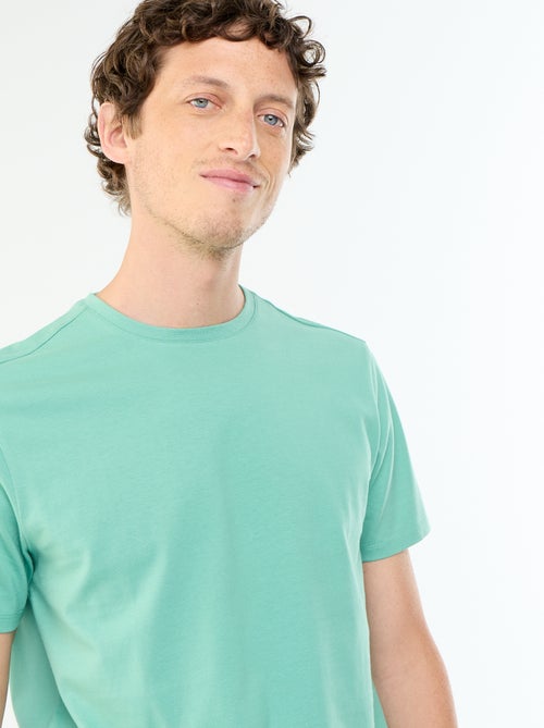 Camiseta de algodón con cuello redondo - Kiabi Camiseta de algodón con cuello redondo - Kiabi