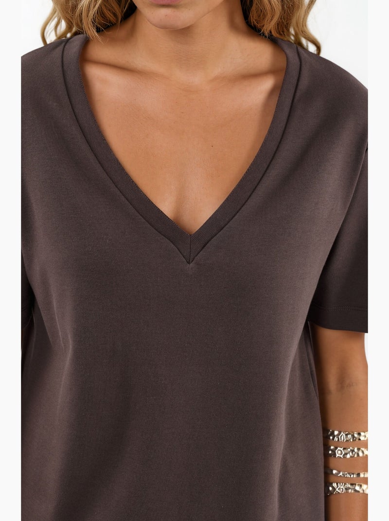 Camiseta de algodón con escote en v de corte regular y color liso busem Marrón - Kiabi