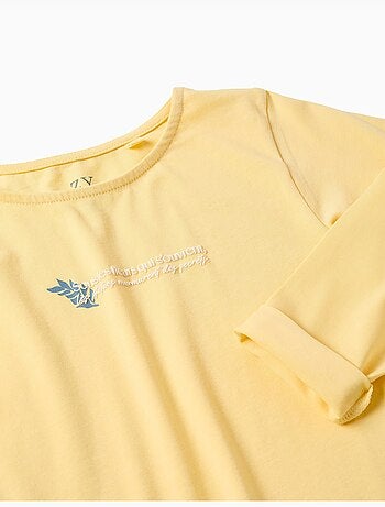 Camiseta de algodón con estampado floral en relieve