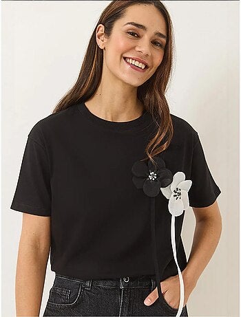 Camiseta de algodón de manga corta con accesorios lucci