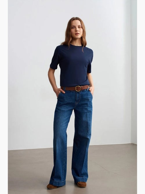 Camiseta de algodón de mujer con cuello redondo dilvin - Kiabi Camiseta de algodón de mujer con cuello redondo dilvin - Kiabi