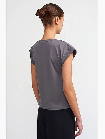 Camiseta de algodón de mujer con cuello redondo dilvin