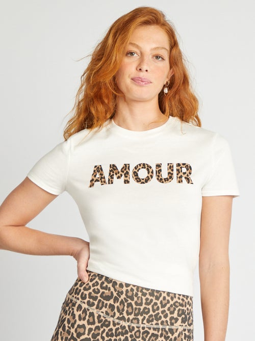 Camiseta de algodón estampada con cuello redondo para mujer - Kiabi Camiseta de algodón estampada con cuello redondo para mujer - Kiabi