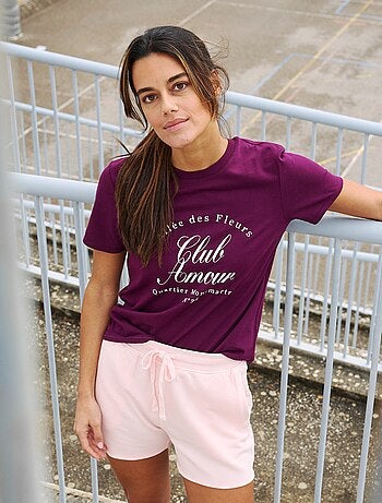 Camiseta de algodón estampada con cuello redondo para mujer