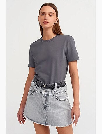 Camiseta de algodón para mujer con cuello redondo dilvin