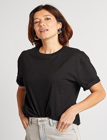 Camiseta de algodón para mujer con cuello redondo y manga corta