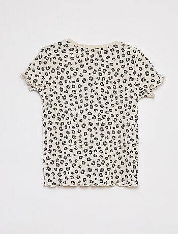 Camiseta de canalé con bordes ondulados y estampados
