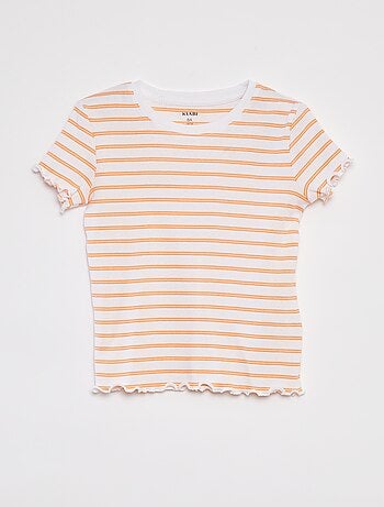 Camiseta de canalé con bordes ondulados y estampados