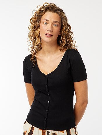 Camiseta de canalé con cierre con botones