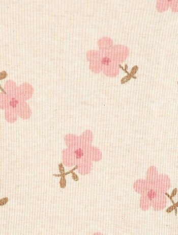 Camiseta de canalé con cuello ondulado