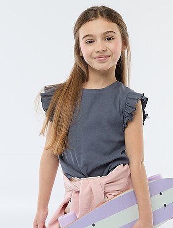 Camiseta de canalé con mangas con volantes