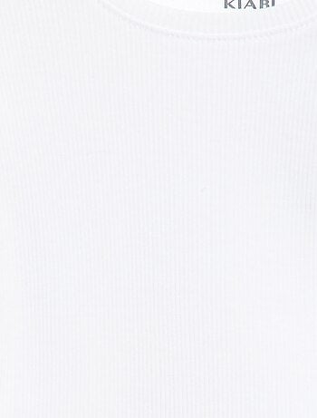 Camiseta de canalé con mangas cortas con volantes