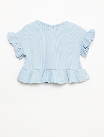 Camiseta de canalé con volantes en los bordes