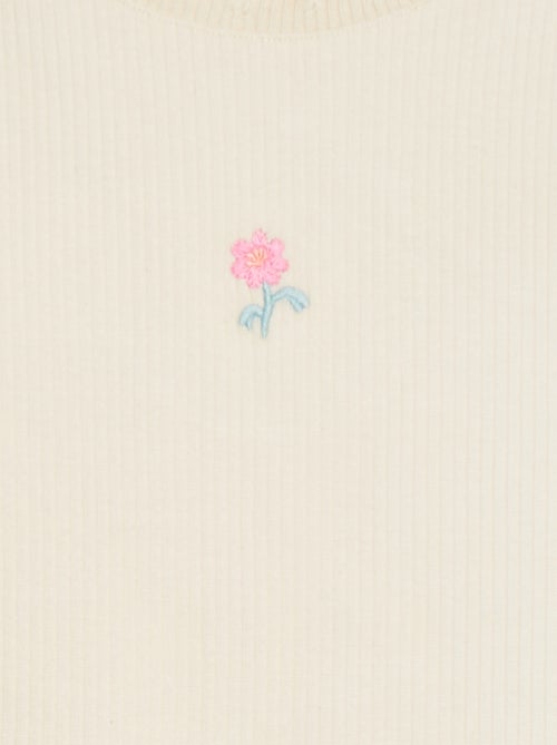 Camiseta de canalé de manga corta con bordes ondulados - Kiabi