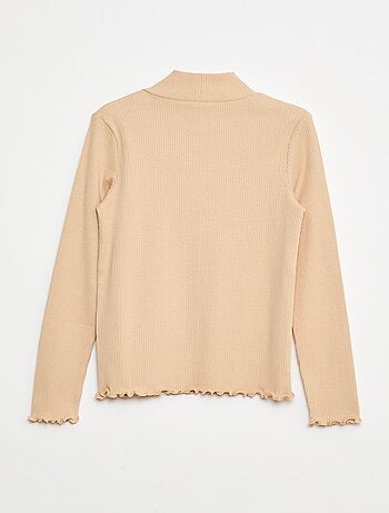 Camiseta de cuello alto de canalé