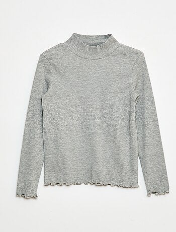 Camiseta de cuello alto de canalé