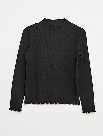 Camiseta de cuello alto de canalé