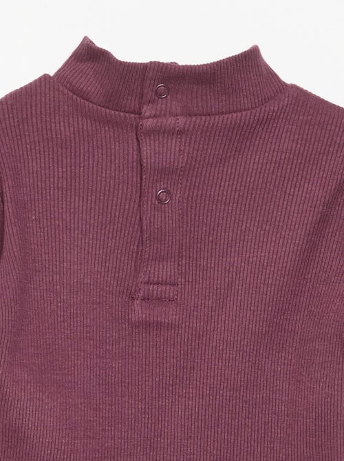 Camiseta de cuello alto de punto acanalado - Kiabi Camiseta de cuello alto de punto acanalado - Kiabi