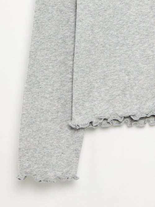 Camiseta de cuello alto lisa con acabados ondulados - Kiabi Camiseta de cuello alto lisa con acabados ondulados - Kiabi