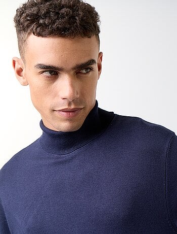 Camiseta de cuello alto lisa de punto fino