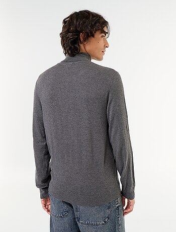 Camiseta de cuello alto lisa de punto fino