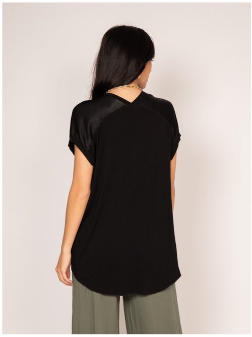 Camiseta de cuello en V satinada FENTA - Kiabi