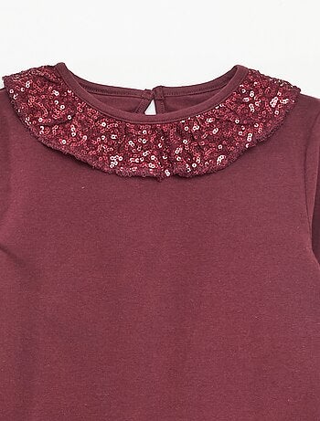 Camiseta de cuello grande con volante y lentejuelas lisa