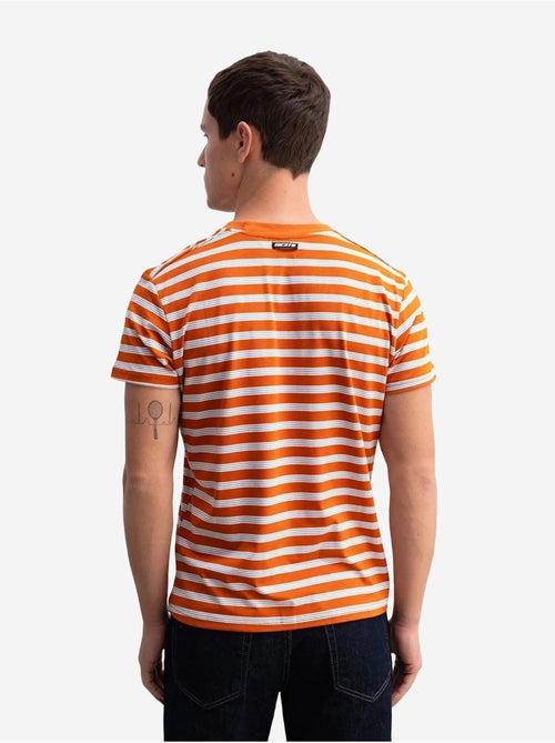Camiseta de cuello redondo a rayas de corte entallado giesto - Kiabi Camiseta de cuello redondo a rayas de corte entallado giesto - Kiabi