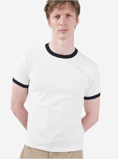 Camiseta de cuello redondo color block con ribete en contraste giesto - Kiabi Camiseta de cuello redondo color block con ribete en contraste giesto - Kiabi