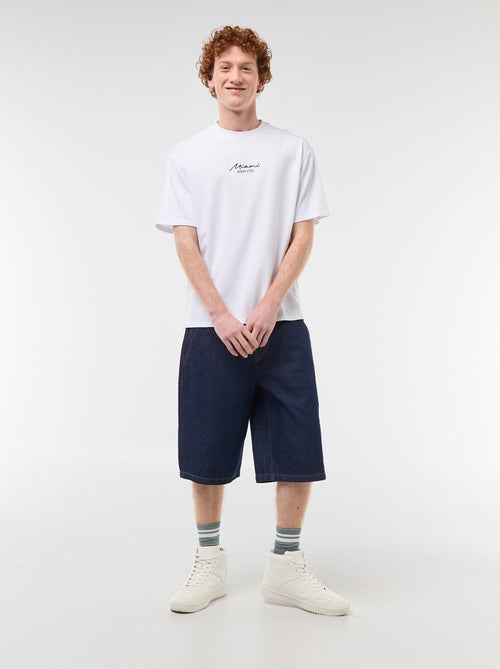 Camiseta de cuello redondo con bordado contrastante - Kiabi