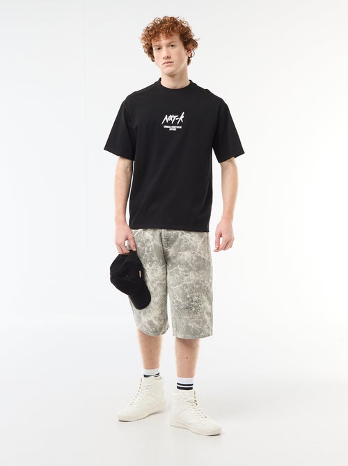 Camiseta de cuello redondo con bordado contrastante - Kiabi
