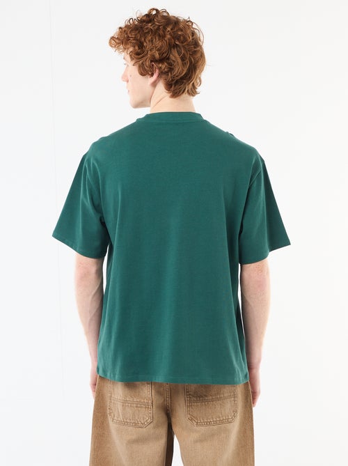 Camiseta de cuello redondo con bordado contrastante - Kiabi