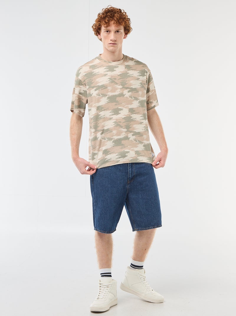 Camiseta de cuello redondo con estampado de camuflaje en algodón Verde - Kiabi