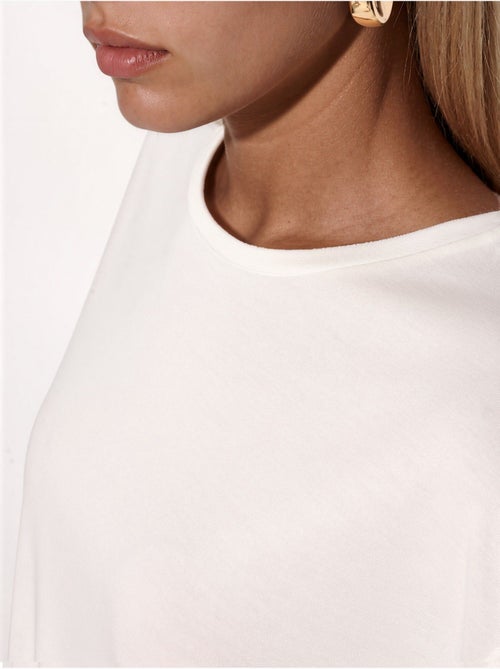 Camiseta de cuello redondo de corte holgado busem - Kiabi Camiseta de cuello redondo de corte holgado busem - Kiabi