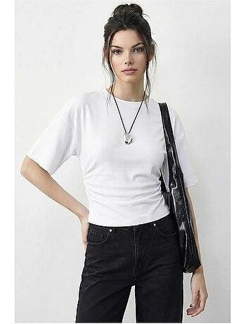 Camiseta de cuello redondo de corte regular lucci