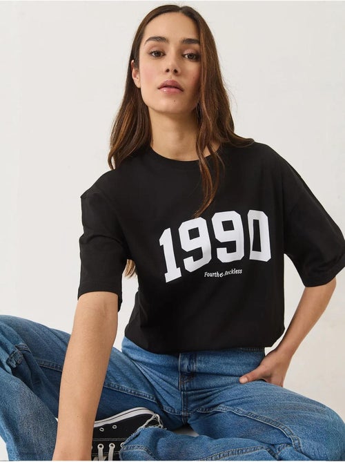 Camiseta de cuello redondo elástico extragrande lucci - Kiabi Camiseta de cuello redondo elástico extragrande lucci - Kiabi