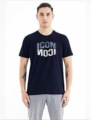 Camiseta de cuello redondo estampada con parche tommy