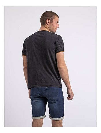 Camiseta de cuello redondo NAKOTOC