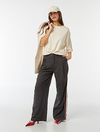 Camiseta de cuello redondo oversize