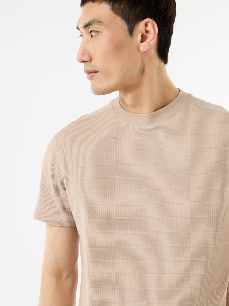 Camiseta de cuello redondo y manga corta en nido de abeja Beige - Kiabi