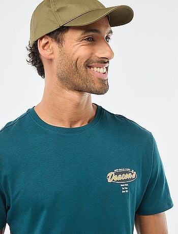 Camiseta de cuello redondo y manga corta estampada